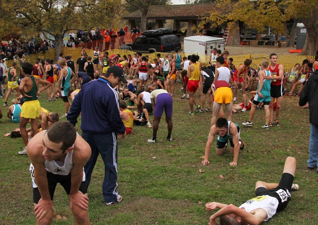 2009 CIF XC Boys D3-160.JPG - 2009 California CIF Cross Country Championships, Woodward Park, Fresno, California